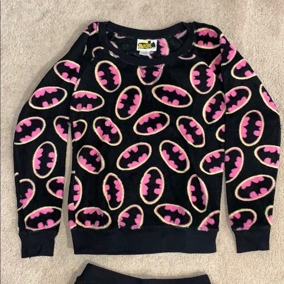Bat Girl sweatshirt with capri joggers size XS - Picture 3 of 4